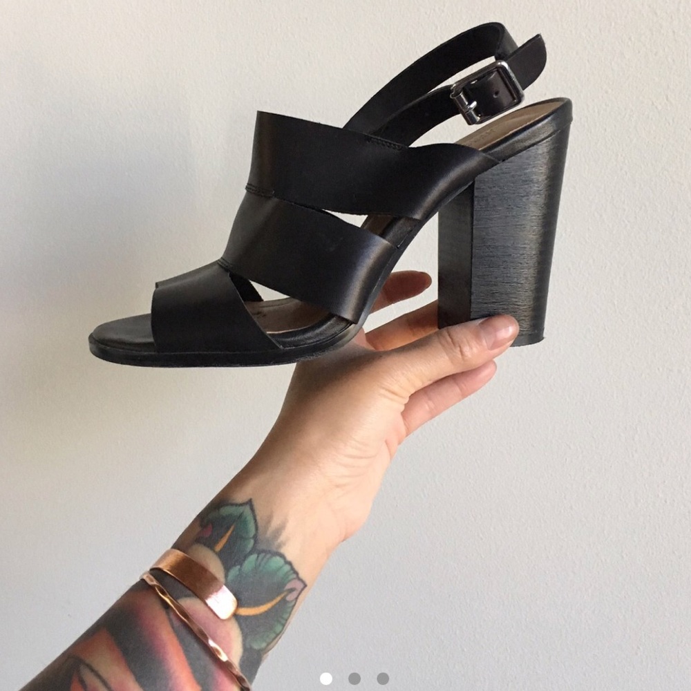URBAN OUTFITTERS cutout heel